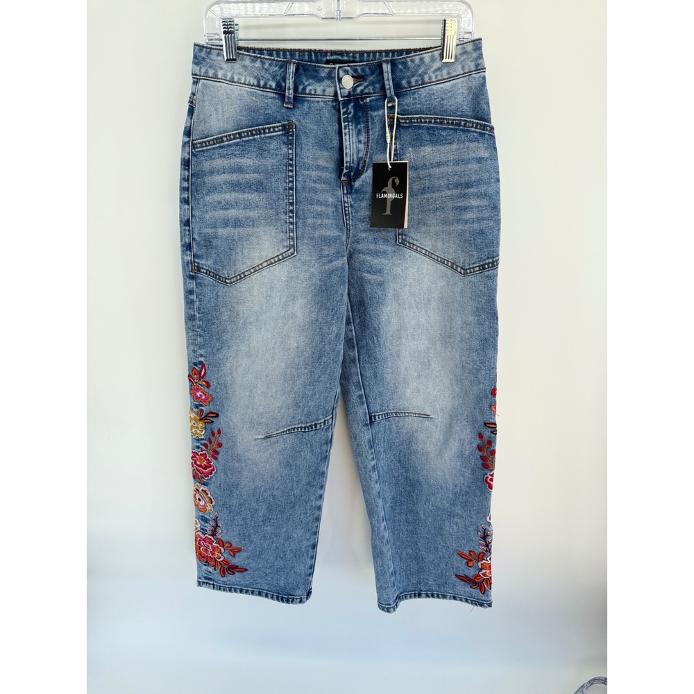 Flamingals Womens Floral Embroidered Cropped Straight Leg Jeans Light Wash Blue